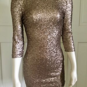 Tobi Size Medium Gold Dress